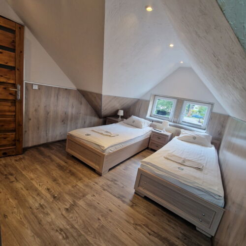 Apartament 2-osobowy na poddaszu Studio z 1 pomieszczeniem sypialnianym