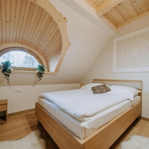 2-Room Balcony Apartment for 6 Persons with Kitchenette