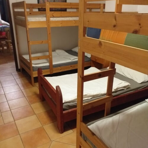 Pokoj pro 4 os. v přízemí  (s možností přistýlky)