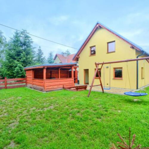 Holiday Home for 10 Persons (extra beds available)