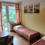 Pokój 4-osobowy na piętrze z widokiem na góry