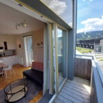 Apartman se sprchou s privátní koupelnou mimo apartmán pro 2 os. (s možností přistýlky)