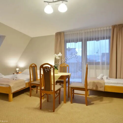 Pokoj s vlastní kuchyňkou  pro 4 os.