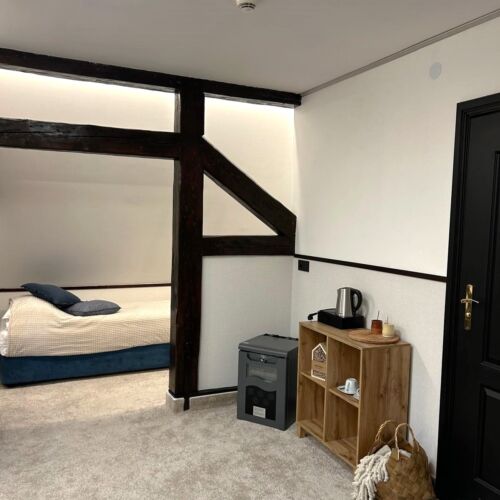 Camera la etaj cu baie pentru 7 pers.