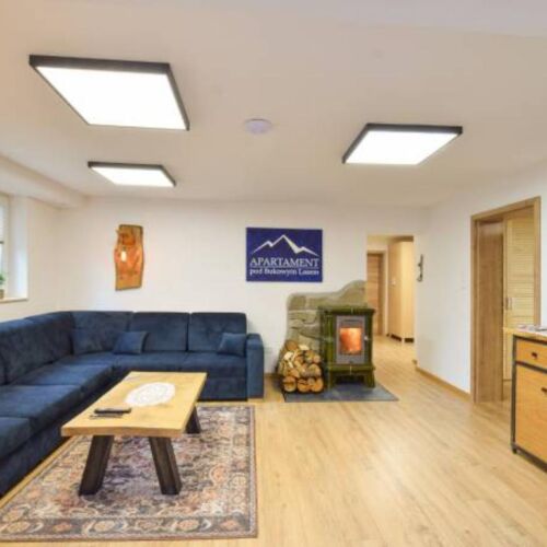 4-Room Apartment for 8 Persons with Terrace