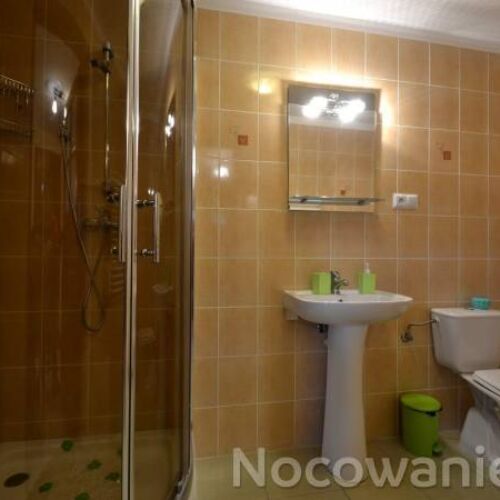 Apartament 4-osobowy z 1 pomieszczeniem sypialnianym