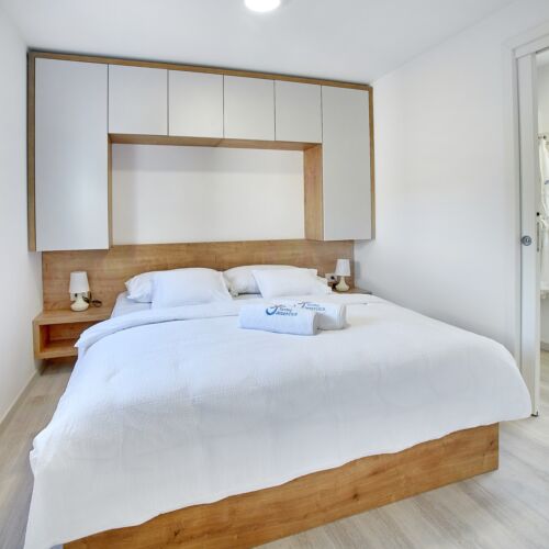 Ground Floor Whole House Holiday Home for 4 Persons