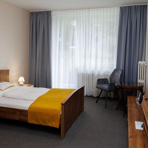 Camera single business cu duș