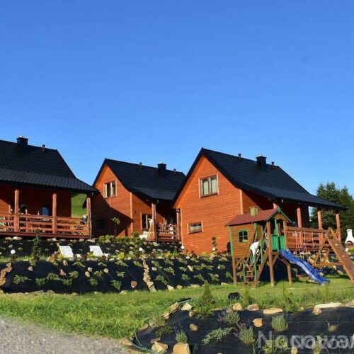 Domek drewniany 8-osobowy z tarasem