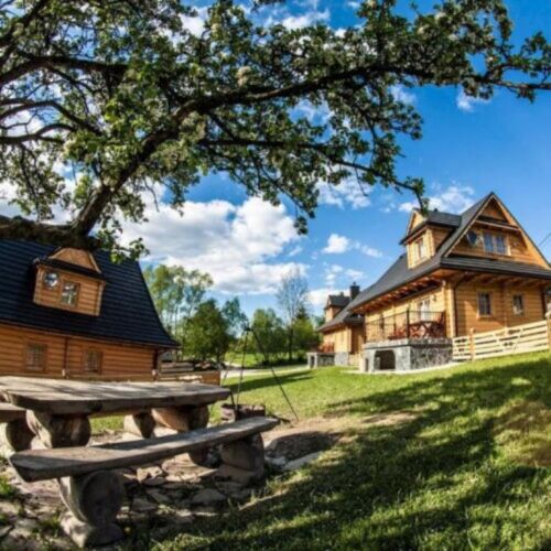 Roubenka (jako celek) pro 10 os. s výhledem na hory celý Dům (s možností přistýlky)