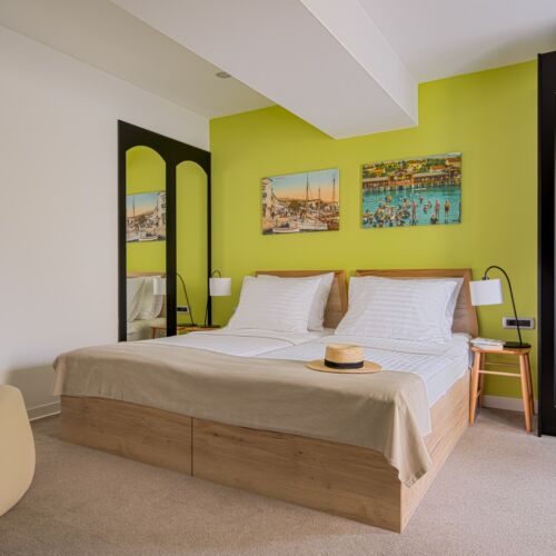 Twin Room air Conditioned