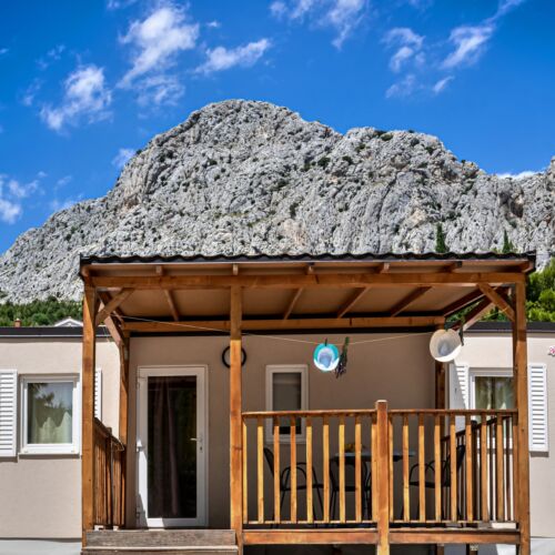 Roubenka (jako celek) pro 4 os. s výhledem do zahrady celý Dům