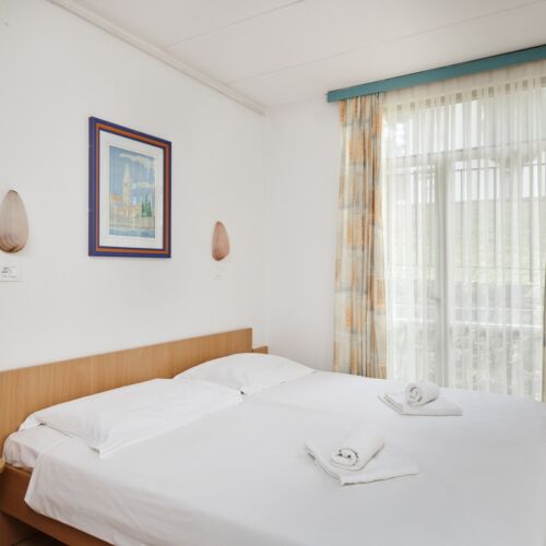 Apartament classic cu 2 camere pentru 4 pers.