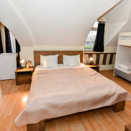 Camera confort familial(ă) pentru 5 pers.