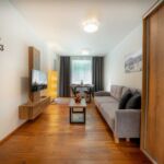 Apartman se sprchou s privátní koupelnou mimo apartmán pro 2 os. (s možností přistýlky)