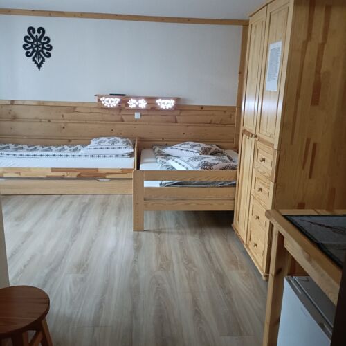 Mountain View Upstairs Quadruple Room
