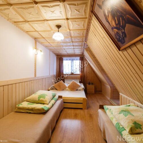 Mountain View Upstairs Quadruple Room