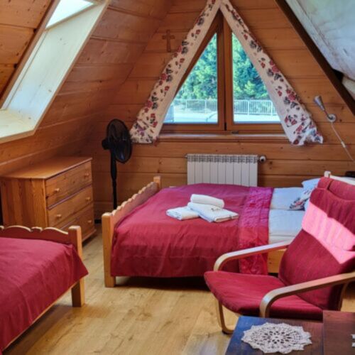Family Triple Room with Bathroom