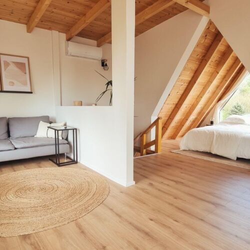 Panoramic Whole House Chalet for 4 Persons