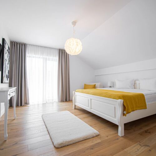 Vila pentru 13 pers. (se inchirieaza doar integral)