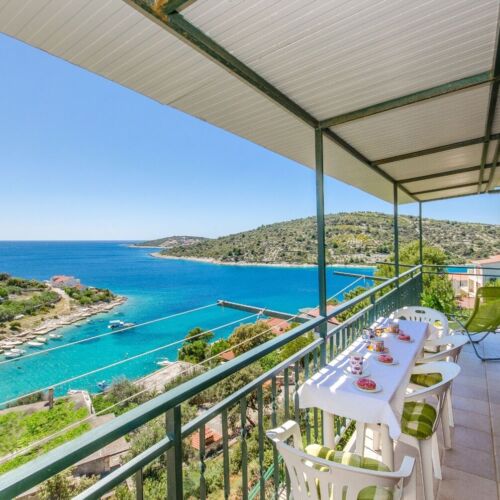 2-Room Apartment for 5 Persons