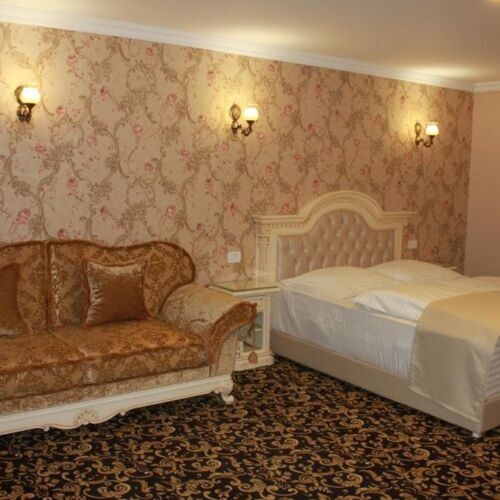 Suita deluxe cu 1 camera pentru 4 pers.