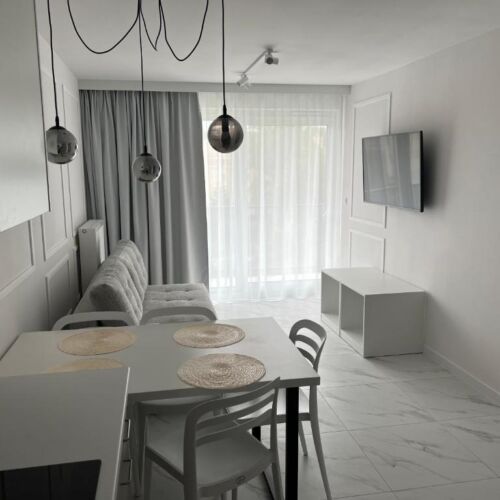 Apartament 4-osobowy z 2 pomieszczeniami sypialnianymi