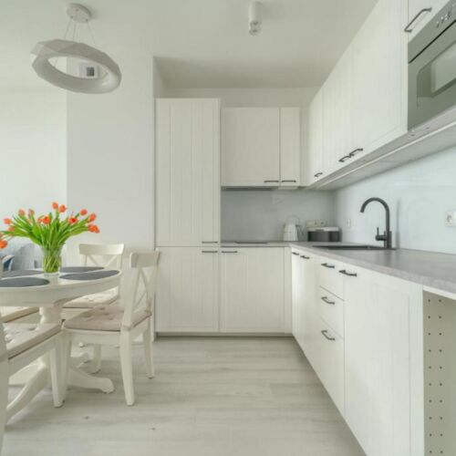 Apartament 4-osobowy z 2 pomieszczeniami sypialnianymi