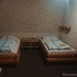 Pokój 4-osobowy z dostępem do ogrodu