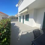 Erdgeschosses 3-Zimmer-Apartment für 6 Personen mit Aussicht auf das Meer