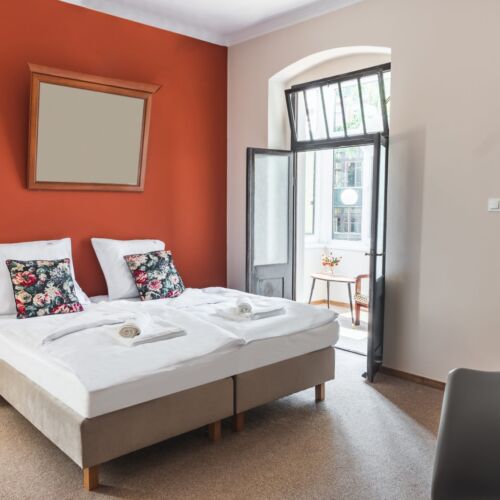 Deluxe Twin Room