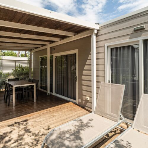 Bungalow superior casă mobilă pentru 6 pers. (se inchirieaza doar integral)