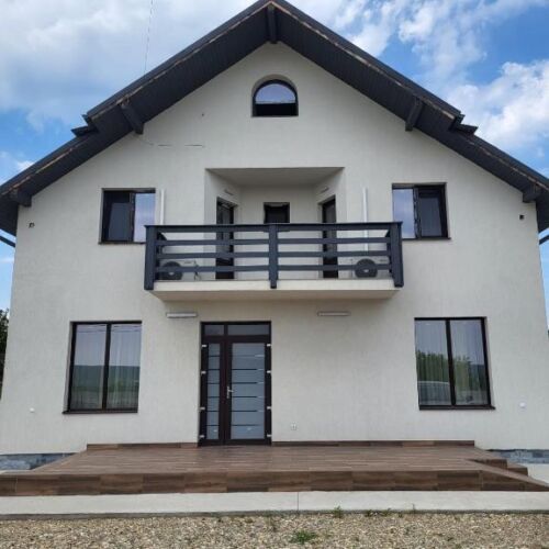 Întreaga unitate superior king pentru 8 pers. (se inchirieaza doar integral)