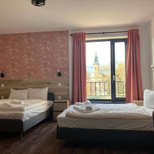 Camera cvadrupla deluxe twin