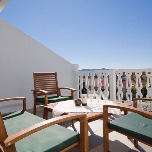 Pogled na more Klimatiziran apartman za 4 osoba(e) sa 2 spavaće(om) sobe(om)