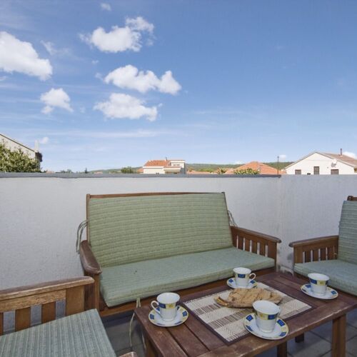 Na katu Klimatiziran apartman za 4 osoba(e) sa 2 spavaće(om) sobe(om)