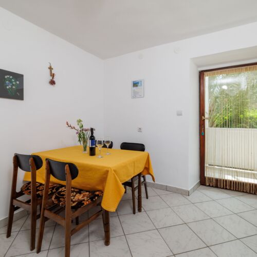 Klimatiziran Na katu apartman za 3 osoba(e) sa 1 spavaće(om) sobe(om)