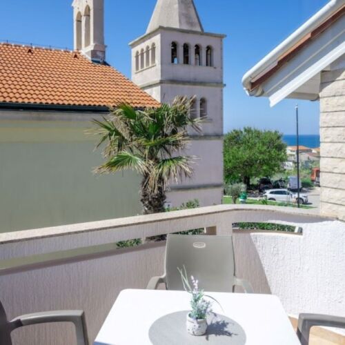 Apartament 6-osobowy z klimatyzacją z widokiem na morze z 3 pomieszczeniami sypialnianymi