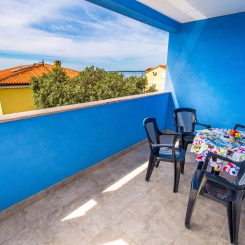 Pogled na more Klimatiziran apartman za 5 osoba(e) sa 3 spavaće(om) sobe(om)