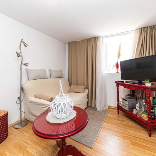 Summer House for 4 Persons