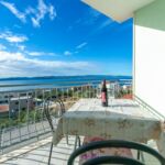 Apartament 5-osobowy z klimatyzacją z widokiem na morze z 2 pomieszczeniami sypialnianymi
