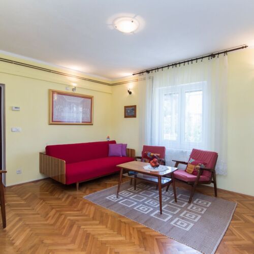 3-Zimmer-Apartment für 6 Personen Obergeschoss mit Aussicht auf den Garten