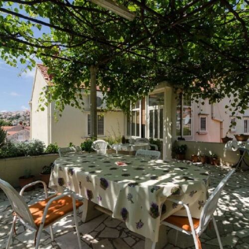 Apartament 3-osobowy z klimatyzacją na parterze z 1 pomieszczeniem sypialnianym