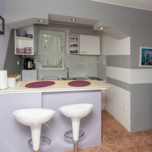 Apartament cu aer condiționat cu vedere spre mare cu 1 camera pentru 3 pers.