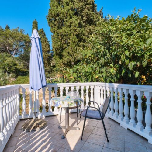 Apartament 3-osobowy z klimatyzacją na piętrze z 2 pomieszczeniami sypialnianymi