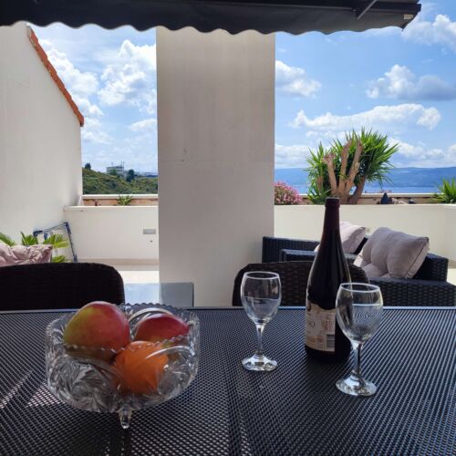 Apartament 6-osobowy z klimatyzacją z widokiem na morze z 3 pomieszczeniami sypialnianymi A-23115-a