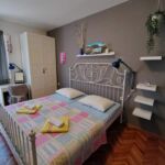Apartman s klimatizací s terasou pro 8 os. se 4 ložnicemi A-23299-a