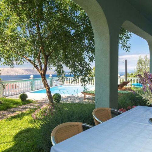Apartament cu aer condiționat cu vedere spre mare cu 2 camere pentru 4 pers. A-23592-f