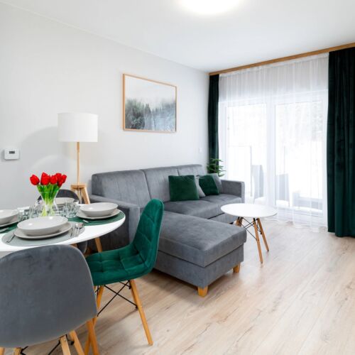 Apartament 4-osobowy z 2 pomieszczeniami sypialnianymi