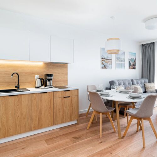 Apartament 4-osobowy z 2 pomieszczeniami sypialnianymi